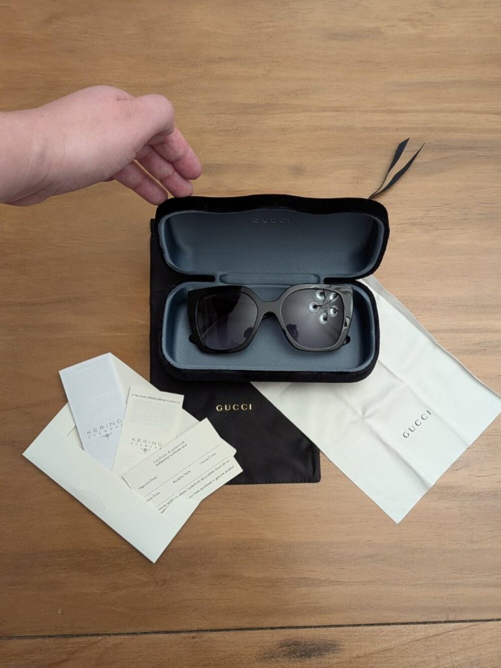 BRAND NEW Gucci GG1300S 004 Black and White Grey Gradient Square Butterfly Ladie